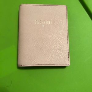 Passport Cover Fossil